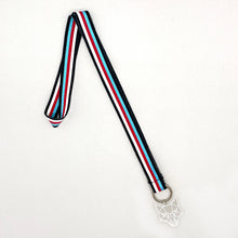 Φόρτωση εικόνας στο εργαλείο προβολής Συλλογής, Χειροποίητο μπρελόκ λαιμού από συνθετικό ιμάντα, μεταλλικό κρίκο και plexi glass διακοσμητικό στοιχείο.