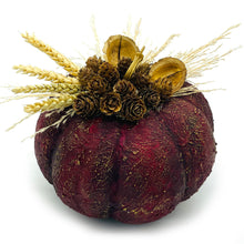 Φόρτωση εικόνας στο εργαλείο προβολής Συλλογής, Χειροποίητη κολοκύθα με εφέ πέτρας σε μπορντώ χρώμα, διακοσμημένη με αποξηραμένα και τεχνητά λουλούδια.