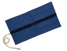 Φόρτωση εικόνας στο εργαλείο προβολής Συλλογής, Χειροποίητη Waldorf κασετίνα από βαμβακερά ύφασματα με θέμα Magic Leaves