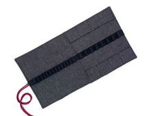 Φόρτωση εικόνας στο εργαλείο προβολής Συλλογής, Χειροποίητη Waldorf κασετίνα από βαμβακερά ύφασματα με θέμα Sweet Puppies