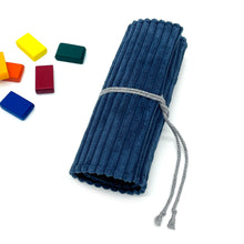 Φόρτωση εικόνας στο εργαλείο προβολής Συλλογής, Χειροποίητη Waldorf κασετίνα από βαμβακερά ύφασματα με θέμα Indigo Blue
