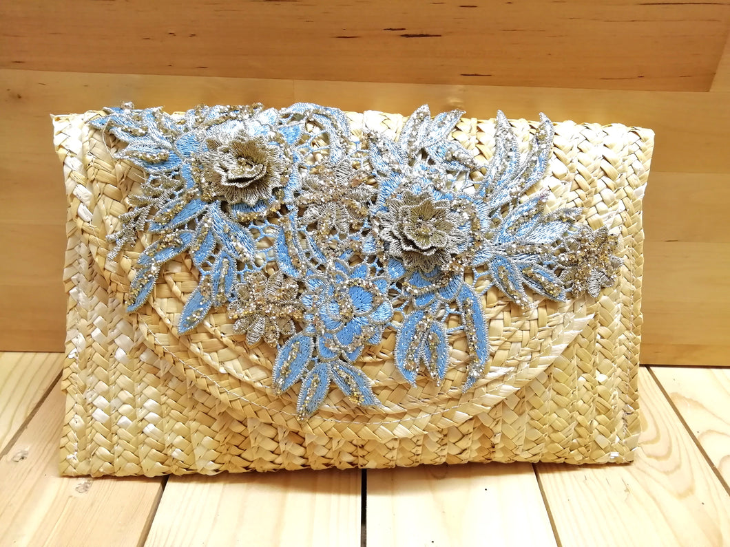 Summer Straw Clutch